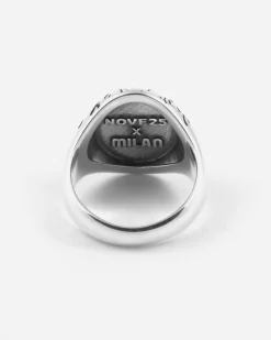 ANELLO CHEVALIER OVALE CON DIAVOLO AC MILAN E FIAMME IN ARGENTO