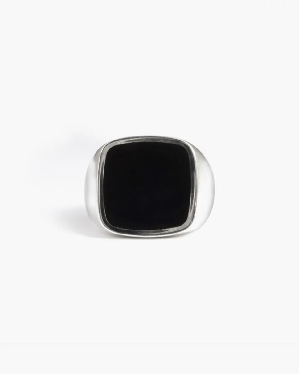 ANELLO CHEVALIER QUADRATO IN ARGENTO CON SMALTO NERO