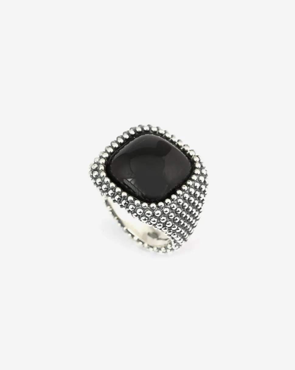 ANELLO CHEVALIER QUADRATO PUNTINATO CON PIETRA NERA