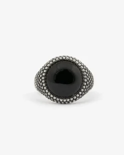 ANELLO CHEVALIER TONDO PUNTINATO CON PIETRA NERA