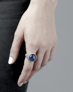 ANELLO CHEVALIER TONDO PUNTINATO CON PIETRA PERSONALIZZABILE