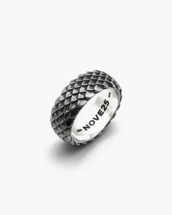 ANELLO FASCIA SQUAMATA IN ARGENTO