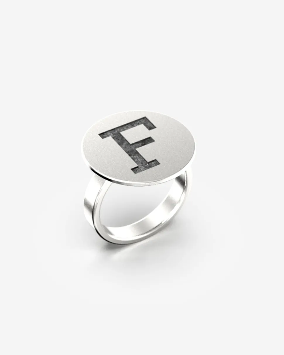 ANELLO PIASTRA TONDA CON INCISIONE PERSONALIZZATA