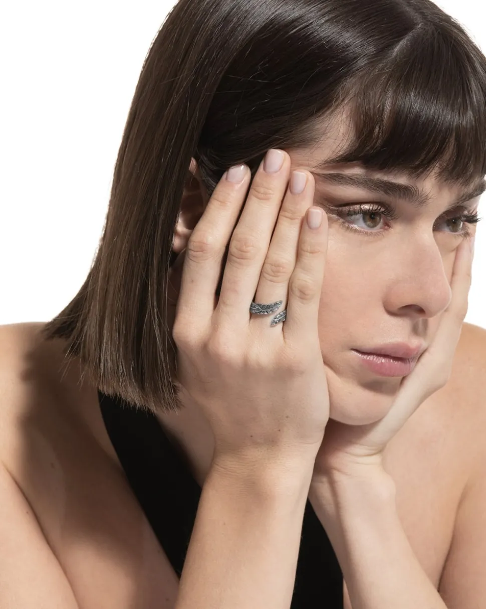 ANELLO PIUME CONTRARIE' IN ARGENTO