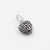 CIONDOLO MINI CHARM CUORE PUNTINATO IN ARGENTO