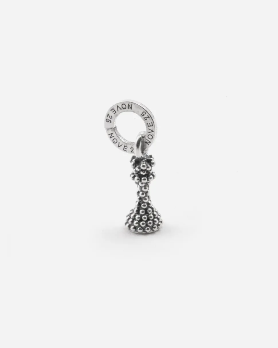 CIONDOLO MINI CHARM REGINA PUNTINATA IN ARGENTO