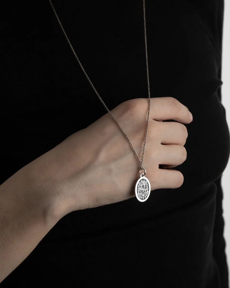 CIONDOLO SANTINO MADONNA ADDOLORATA 7 SPADE IN ARGENTO