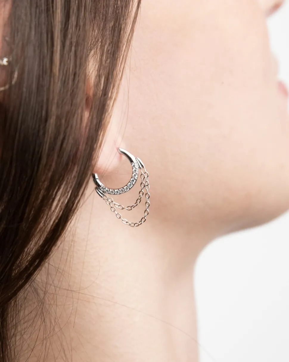 ORECCHINO A CERCHIO SHINY WAVES CON CATENE PENDENTI E BRILLANTI