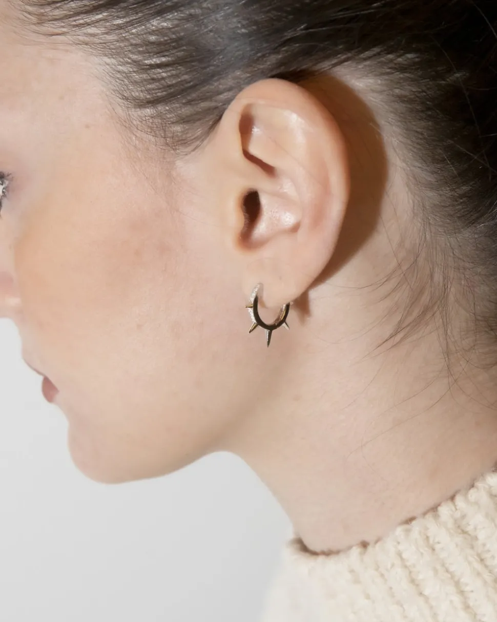 ORECCHINO SINGOLO CERCHIO MULTISPIKE IN ARGENTO CON BRILLANTI